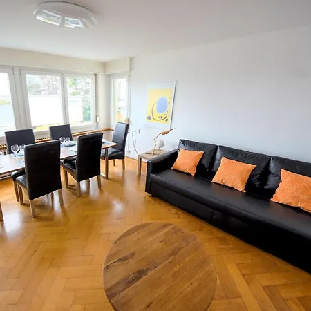 Luegete 28, Witikon Apartment Zurich
